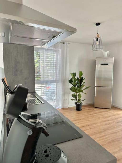 Amao-Pearl I Comfort Suite I 94Qm I Kingsize-Bett I Exklusiv Mit Balkon & Tiefgarage I Aufzug Όφενμπουργκ Εξωτερικό φωτογραφία