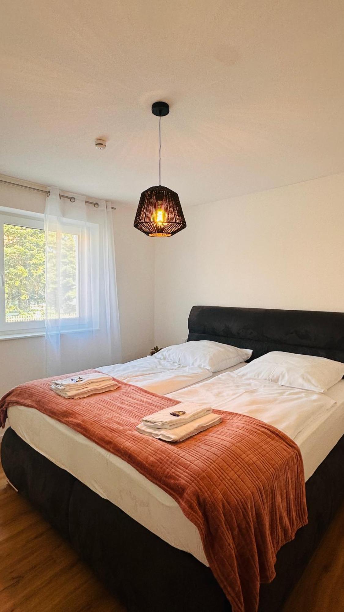 Amao-Pearl I Comfort Suite I 94Qm I Kingsize-Bett I Exklusiv Mit Balkon & Tiefgarage I Aufzug Όφενμπουργκ Εξωτερικό φωτογραφία